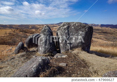 在大江戶岩石小山的Pinchstone 在大江戶岩石小山的Pinchstone 47966627
