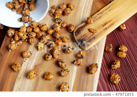 Sesame Coated Peanuts, Delicious Nut Snack. Sesame Coated Peanuts, Delicious Nut Snack. 47971855