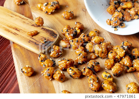 Sesame Coated Peanuts, Delicious Nut Snack Sesame Coated Peanuts, Delicious Nut Snack 47971861