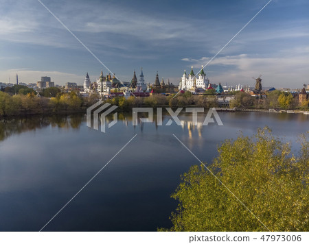 Beautiful view of Kremlin in Izmailovo in Moscow, Russia Beautiful view of Kremlin in Izmailovo in Moscow, Russia 47973006