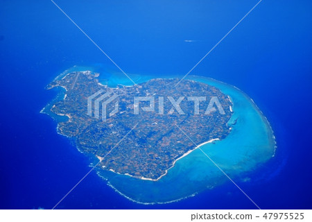 Yoron Island 47975525