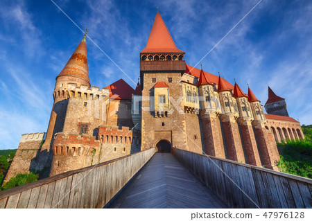 Beautiful panorama of the Hunyad Castle 47976128