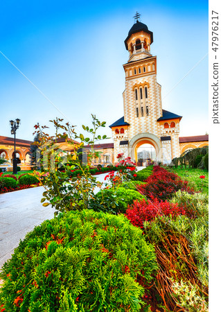 Orthodox Cathedral and Roman Catholic cathedral  47976217