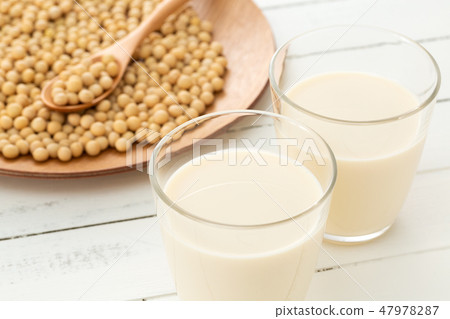 Soy milk Soy milk 47978287