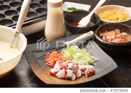 Takoyaki machine and Takoyaki material Takoyaki machine and Takoyaki material 47979504