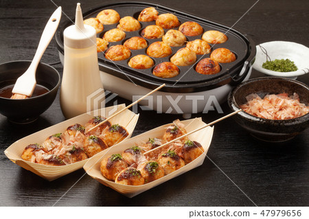 Takoyaki party 47979656
