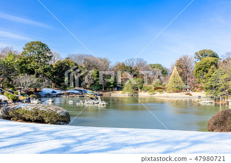 Tokyo Rinkuen in winter 47980721