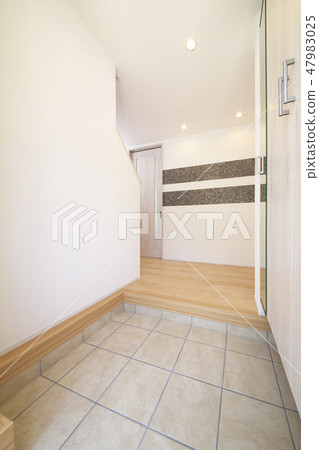 Front door image 47983025
