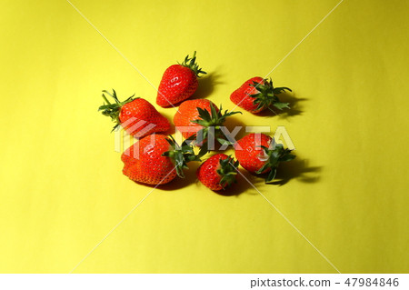 Strawberry  47984846