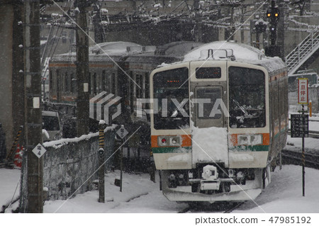 高崎線的高崎口211線 高崎線的高崎口211線 47985192
