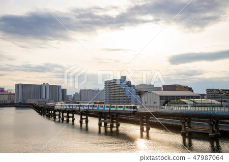 Canal Highway and Monorail 47987064