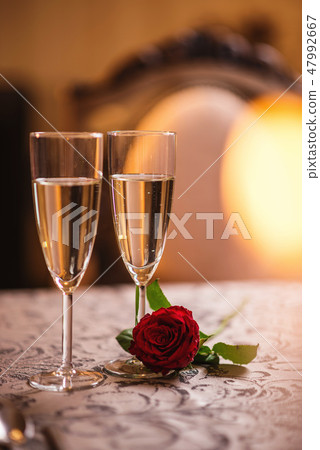 valentines day background with roses and champagne valentines day background with roses and champagne 47992667