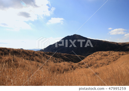 Aso Kusasenri風景在冬天 Aso Kusasenri風景在冬天 47995259