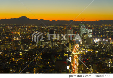 富士和東京澀谷·夕陽暮光2019年 48001488