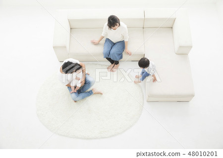 family family 48010201