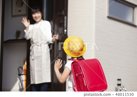 新一年級 48011530