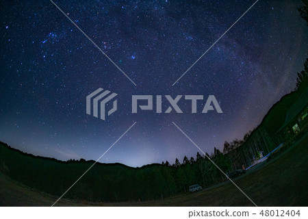 阿奇村星空 48012404