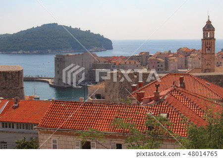 Dubrovnik / city skyline Dubrovnik / city skyline 48014765