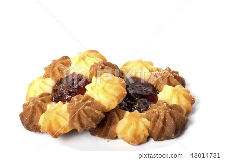 Shortbread biscuits isolated on white background Shortbread biscuits isolated on white background 48014781