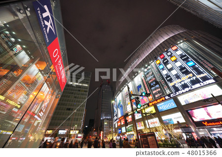 東京的城市景觀變化東京和秋葉原（Yodobashi Camera Side） 48015366