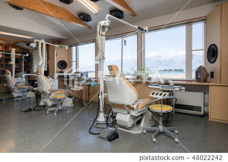 A dentist's in-house picture 48022242