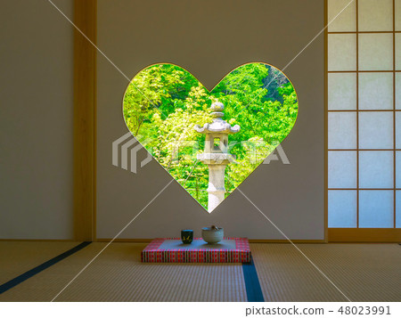 Nishishin Gakudo and Inugami window 48023991