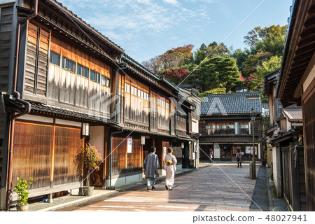 Fall of Kanazawa Higashi Chaya Street Fall of Kanazawa Higashi Chaya Street 48027941