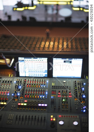 Sound panel 48029894