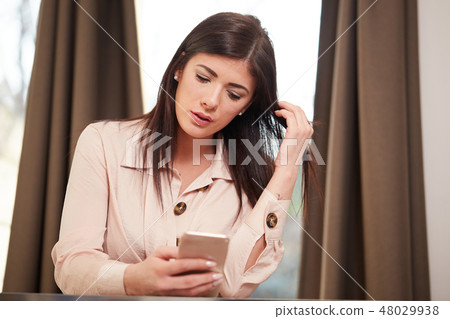 modern businesswoman using mobile 48029938