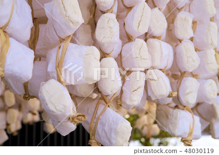 Preserved meals of ice cream 48030119