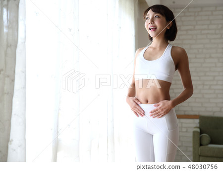 Tight body Tight body 48030756