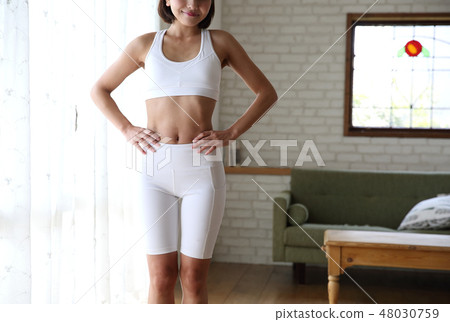 Tight body Tight body 48030759