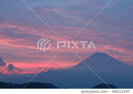 Background material Mt. Fuji and sunset scenery 48032497