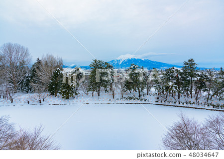 Iwakiyama from Hirosaki castle 48034647