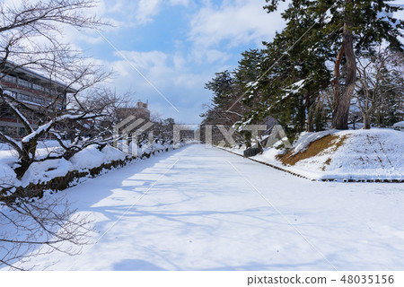 Hirosaki castle moat 48035156