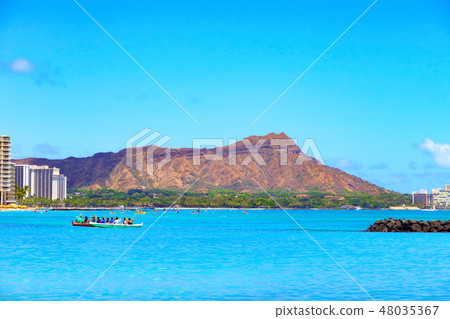 Waikiki Beach (Hawaii) 48035367