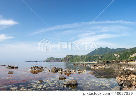 開闊的海岸 48037839