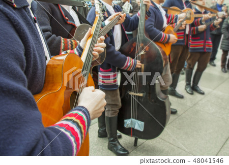 Croatian musicians in traditional costumes Croatian musicians in traditional costumes 48041546
