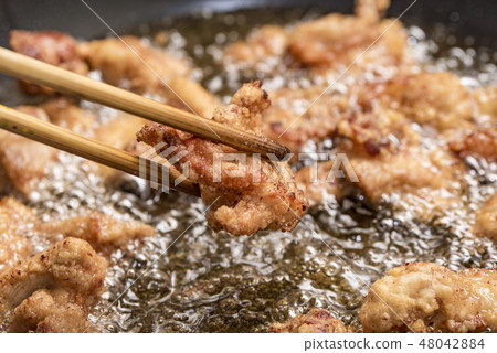 [Fried chicken] 48042884