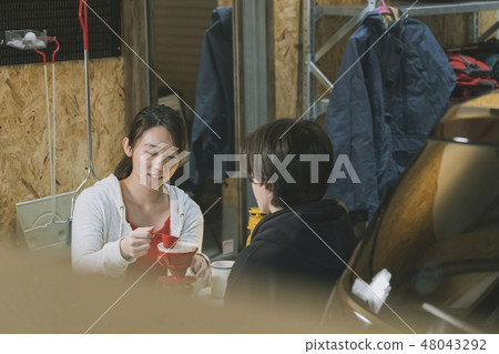 Couples image Couples image 48043292