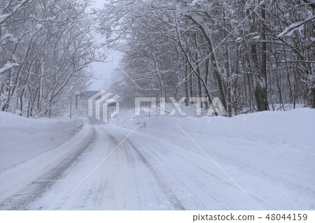 雪蓋 雪蓋 48044159