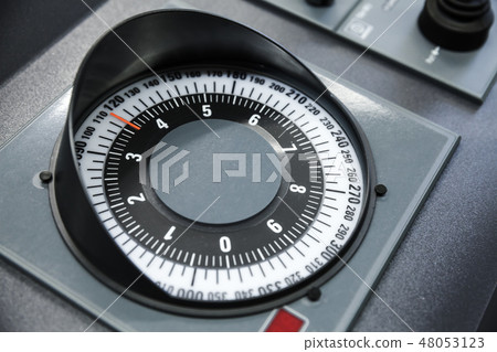 Marine gyro compass repeater Marine gyro compass repeater 48053123