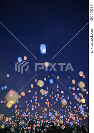 Image of Sky Lantern 48055087