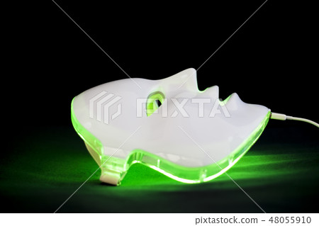 Light rejuvenating mask for facial skin therapy Light rejuvenating mask for facial skin therapy 48055910