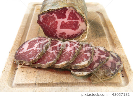 Capocollo in studio Capocollo in studio 48057181