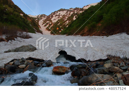 From snowy river 48057524