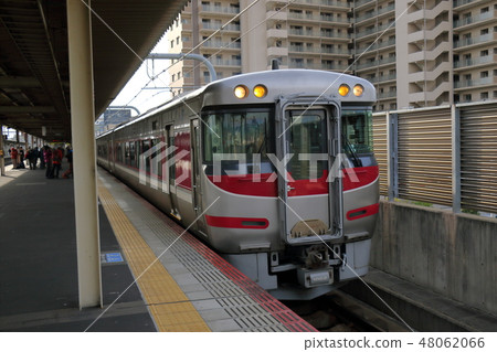 Season of winter crabs, temporary express to be driven temporary crab Hamakaze, also stop at Kakogawa station Season of winter crabs, temporary express to be driven temporary crab Hamakaze, also stop at Kakogawa station 48062066