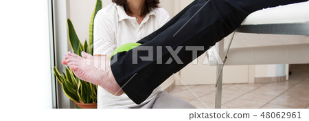 Senior patient and physiotherapist Senior patient and physiotherapist 48062961