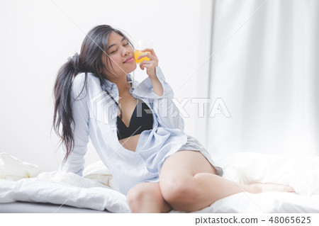 Morning woman Morning woman 48065625