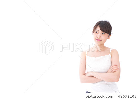 做秀麗關心的一個少婦 48072105